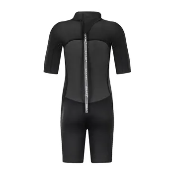 Удобный для кожи и плотно прилегающий гидрокостюм с застежкой-молнией, который позволяет легко надевать водолазный костюм для сохранения тепла тела под водой.